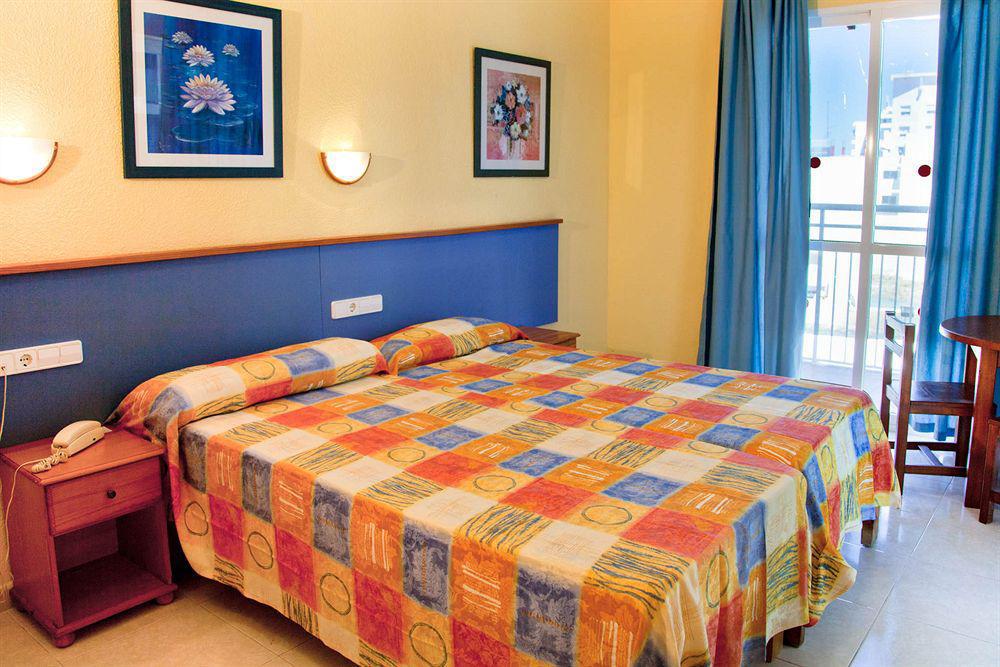 Aparthotel Vibra Sanan - Adults Only San Antonio  Exterior photo